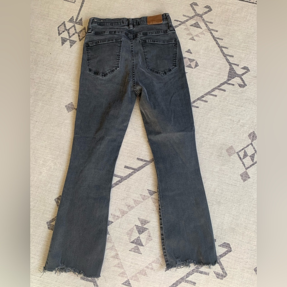 Madewell High Rise Cali-Denim Boot Cut Crop raw hem Black wash
